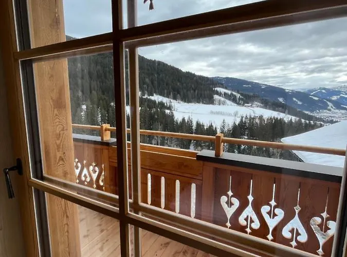 Niedermaisgut Apartman *